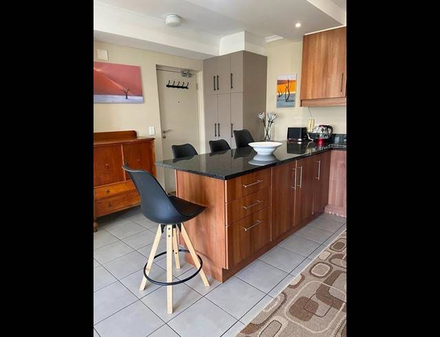 2 BEDROOM PROPERTY TO RENT IN CAPE TOWN CITY CENTRE